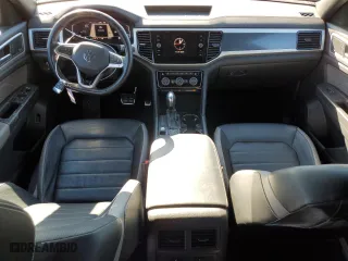 2022 Volkswagen Atlas Cross Sport 3.6L V6 SEL Premium R-Line with VIN 1V2FE2CA0NC213191, listed as a Copart auction lot 80307104 with 25,475 mi miles and Salvage Title. Bid and sale history available at carsss.com. Image 8.