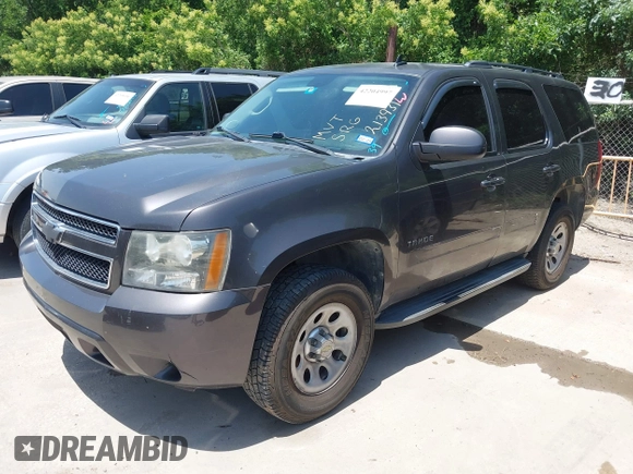 2010 Chevrolet Tahoe LS with VIN 1GNMCAE36AR213931, listed as a IAAI auction lot 42204997 with 289,653 mi miles and . Bid and sale history available at DreamBid. Image 17.