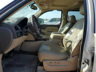 2013 Chevrolet Avalanche LTZ with VIN 3GNMCGE02DG208187, listed as a Copart auction lot 52190205 with 117,186 mi miles and Clean title. Bid and sale history available at DreamBid. Image 7.