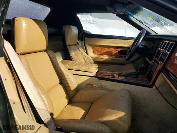 1987 Chevrolet Corvette with VIN 1G1YY3187H5124758, listed as a Copart auction lot 68829344 with 0 mi miles and Non Repairable. Bid and sale history available at carsss.com. Image 10.