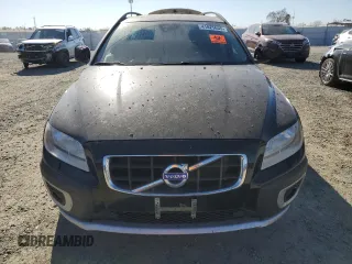 2013 Volvo XC70 3.2L with VIN YV4940BZ6D1154961, listed as a Copart auction lot 41825655 with 82,056 mi miles and Salvage Title. Bid and sale history available at DreamBid. Image 5.