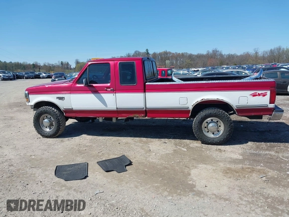 1995 Ford F-250 with VIN 1FTHX26FXSKA04618, listed as a IAAI auction lot 42005763 with 365,853 mi miles. Bid and sale history available at carsss.com. Image 15.