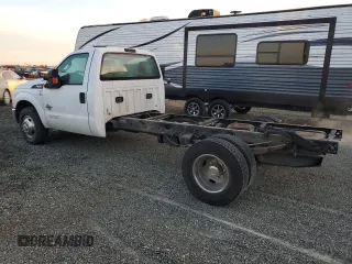 2013 Ford F-350 with VIN 1FDRF3GT6DEB28819, listed as a Copart auction lot 42031345 with 174,419 mi miles and Clean title. Bid and sale history available at DreamBid. Image 2.