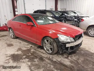 2010 Mercedes-Benz E-Class E 350 with VIN WDDKJ5GB2AF013475, listed as a IAAI auction lot 41656709 with 93,126 mi miles. Bid and sale history available at carsss.com. Image 1.