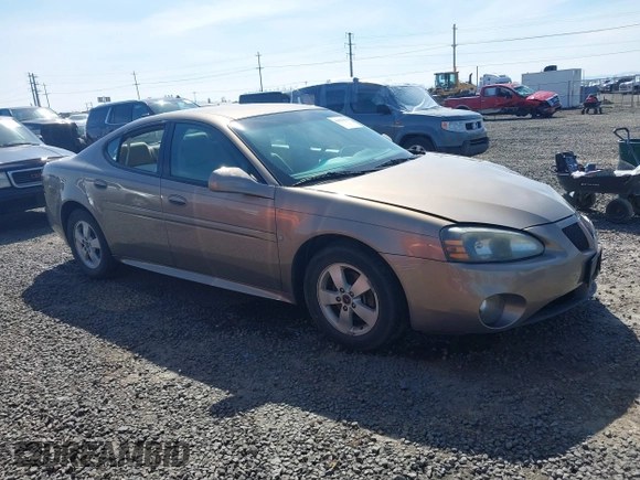 2006 Pontiac Grand Prix with VIN 2G2WP552361129476, listed as a IAAI auction lot 41851811 with 171,958 mi miles. Bid and sale history available at carsss.com. Image 1.