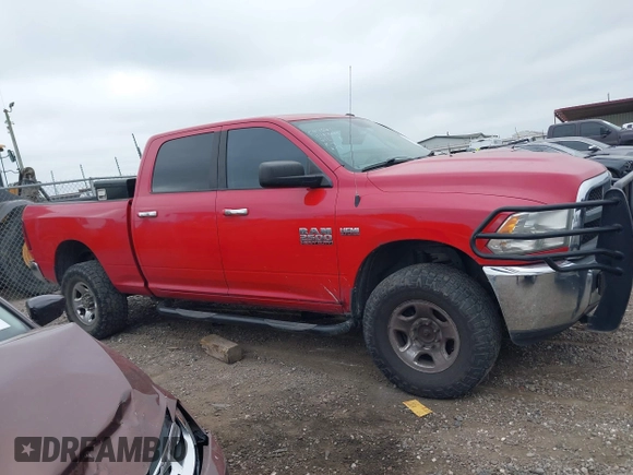 2015 Ram 2500 SLT with VIN 3C6TR5DT2FG576205, listed as a IAAI auction lot 42173472 with 334,933 mi miles. Bid and sale history available at carsss.com. Image 12.