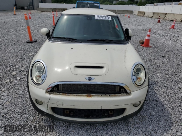 2008 MINI Hardtop S with VIN WMWMF73548TT86932, listed as a Copart auction lot 65881935 with 184,482 mi miles and Clean title. Bid and sale history available at DreamBid. Image 5.