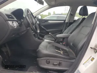 2012 Volkswagen Passat SE с VIN 1VWBP7A39CC096748, выставлен на аукционе Copart как лот 58834415 с пробегом 189 119 миль миль и На запчасти • Non repairable. История ставок и продаж доступна на DreamBid. Изображение 7.