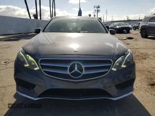 2014 Mercedes-Benz E 350 Sport z VIN WDDHF5KB2EA896323, wystawiony jako Copart lot #56703085 z przebiegiem 125 173 mil mil oraz Szkoda całkowita • Salvage title. Historia ofert i sprzedaży dostępna na DreamBid. Obrazek 5.