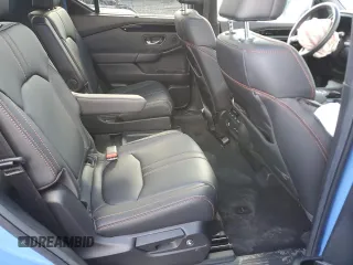 2025 Honda Pilot TrailSport with VIN 5FNYG1H6XSB031774, listed as a Copart auction lot 42003745 with 3,467 mi miles and Salvage Title. Bid and sale history available at carsss.com. Image 11.