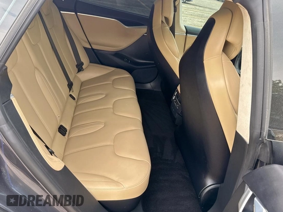2017 Tesla Model S 60 с VIN 5YJSA1E14HF195384, выставлен на аукционе Copart как лот 57817915 с пробегом 52 075 миль миль и Чистый • Clean title. История ставок и продаж доступна на DreamBid. Изображение 6.