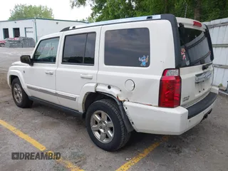 2008 Jeep Commander Limited with VIN 1J8HG58N08C190641, listed as a IAAI auction lot 42442380 with 194,114 mi miles and . Bid and sale history available at DreamBid. Image 3.
