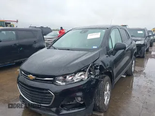 2019 Chevrolet Trax LS with VIN 3GNCJNSB7KL357677, listed as a IAAI auction lot 41897552 with 96,323 mi miles and . Bid and sale history available at DreamBid. Image 19.