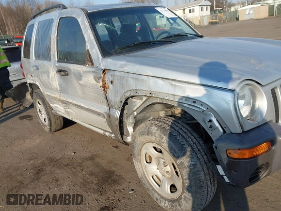 2004 Jeep Liberty Sport with VIN 1J4GK48K34W101682, listed as a IAAI auction lot 41724084 with 58,784 mi miles and . Bid and sale history available at DreamBid. Image 6.