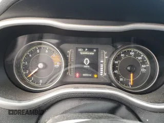 2018 Jeep Cherokee Latitude Plus with VIN 1C4PJMLX1JD516860, listed as a Copart auction lot 48898725 with 89,903 mi miles and Clean Title. Bid and sale history available at DreamBid. Image 9.