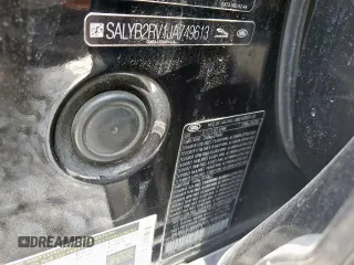 2018 Land Rover Range Rover Velar S с VIN SALYB2RV1JA749613, выставлен на аукционе Copart как лот 57443005 с пробегом 126 321 миль миль и Списание • Salvage title. История ставок и продаж доступна на DreamBid. Изображение 14.