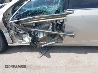 2009 Saturn Aura XR z VIN 1G8ZV57B99F234901, wystawiony jako IAAI lot #42148489 z przebiegiem Nie podano mil oraz . Historia ofert i sprzedaży dostępna na DreamBid. Obrazek 6.