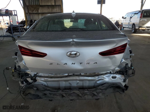 2019 Hyundai Elantra Preferred with VIN KMHD84LF6KU746140, listed as a Copart auction lot 43200155 with 90,752 mi miles and Salvage Title. Bid and sale history available at carsss.com. Image 6.