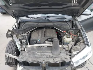 2016 BMW X5 xDrive35i with VIN 5UXKR0C52G0U08532, listed as a IAAI auction lot 41701384 with 100,881 mi miles. Bid and sale history available at carsss.com. Image 10.