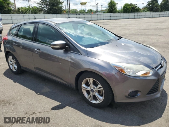 2014 Ford Focus SE z VIN 1FADP3K24EL160780, wystawiony jako Copart lot #57642995 z przebiegiem 121 462 mil mil oraz Szkoda całkowita • Salvage title. Historia ofert i sprzedaży dostępna na DreamBid. Obrazek 4.