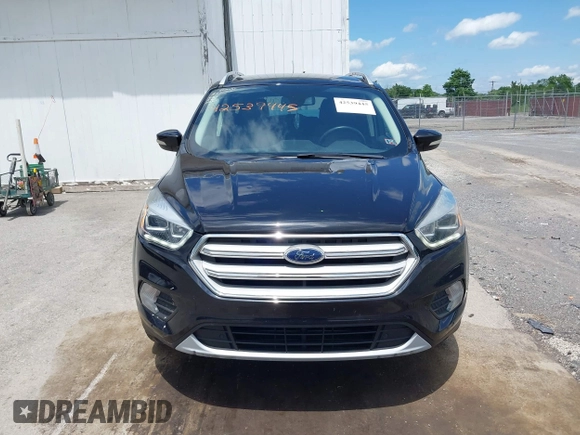 2019 Ford Escape Titanium с VIN 1FMCU9J95KUA09190, выставлен на аукционе IAAI как лот 42539445 с пробегом 61 027 миль миль и . История ставок и продаж доступна на DreamBid. Изображение 12.
