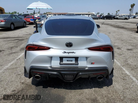 2022 Toyota Supra 3.0 with VIN WZ1DB0C06NW046204, listed as a Copart auction lot 58162645 with Not provided miles and Salvage title. Bid and sale history available at DreamBid. Image 6.