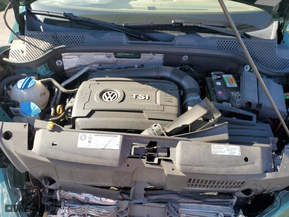 2017 Volkswagen Beetle 1.8T SE with VIN 3VWJ17AT5HM611196, listed as a Copart auction lot 75110544 with 33,427 mi miles and Salvage Title. Bid and sale history available at carsss.com. Image 12.