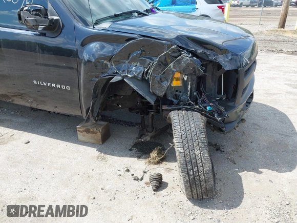 2012 Chevrolet Silverado 1500 Work Truck with VIN 1GCNKPE04CZ230304, listed as a IAAI auction lot 40220094 with 189,823 mi miles and . Bid and sale history available at DreamBid. Image 6.