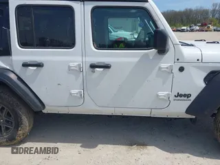 2024 Jeep Wrangler Willys with VIN 1C4PJXDG5RW244037, listed as a IAAI auction lot 42070305 with 29,580 mi miles and . Bid and sale history available at carsss.com. Image 13.