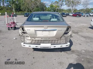 2003 Toyota Camry LE with VIN 4T1BE30K83U176834, listed as a IAAI auction lot 41307922 with 182,019 mi miles and . Bid and sale history available at DreamBid. Image 6.