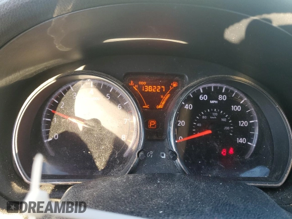 2014 Nissan Note S with VIN 3N1CE2CPXEL400146, listed as a Copart auction lot 88139035 with 138,227 mi miles and Salvage Title. Bid and sale history available at DreamBid. Image 9.