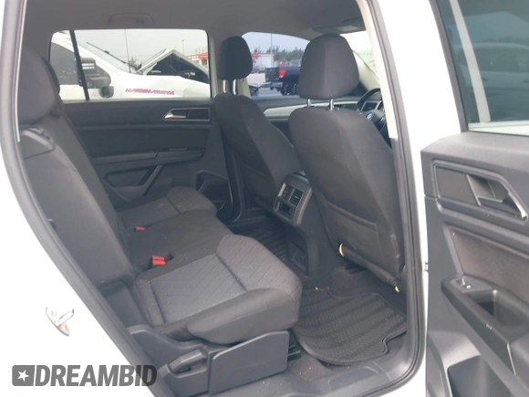 2018 Volkswagen Atlas S z VIN 1V2AP2CA7JC599090, wystawiony jako IAAI lot #42419230 z przebiegiem 81 176 mil mil oraz . Historia ofert i sprzedaży dostępna na DreamBid. Obrazek 8.
