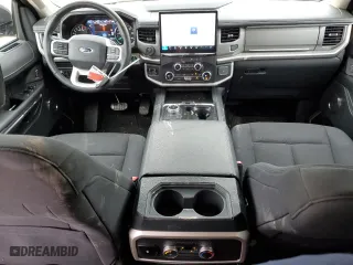 2022 Ford Expedition XL with VIN 1FMJU1GT7NEA42539, listed as a Copart auction lot 86118634 with 19,341 mi miles and Salvage Title. Bid and sale history available at carsss.com. Image 8.