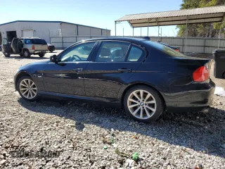 2011 BMW 3 Series 328i with VIN WBAPH7G5XBNM57905, listed as a Copart auction lot 45203825 with 192,518 mi miles and Salvage title. Bid and sale history available at DreamBid. Image 2.