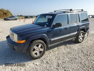 2010 Jeep Commander Sport with VIN 1J4RH4GK8AC157395, listed as a Copart auction lot 70649364 with 158,338 mi miles and Salvage Title. Bid and sale history available at carsss.com. Image 1.