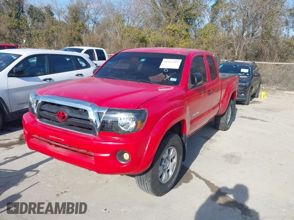 2006 Toyota Tacoma with VIN 5TEUX42NX6Z283853, listed as a IAAI auction lot 41351454 with 310,162 mi miles. Bid and sale history available at carsss.com. Image 22.