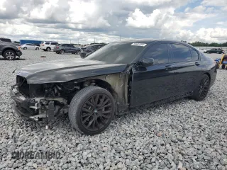 2021 BMW 7 Series 740i with VIN WBA7T2C01MCF78660, listed as a Copart auction lot 59582205 with 51,868 mi miles and Salvage title. Bid and sale history available at DreamBid. Image 1.