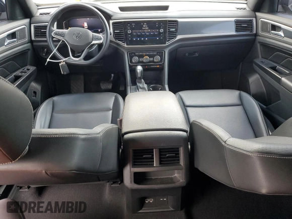 2020 Volkswagen Atlas SEL with VIN 1V2ME2CA9LC208916, listed as a Copart auction lot 58592685 with 111,216 mi miles and Salvage title. Bid and sale history available at DreamBid. Image 8.