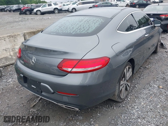 2017 Mercedes-Benz C 300 z VIN WDDWJ4JB4HF379226, wystawiony jako IAAI lot #42366082 z przebiegiem 96 015 mil mil oraz . Historia ofert i sprzedaży dostępna na DreamBid. Obrazek 4.