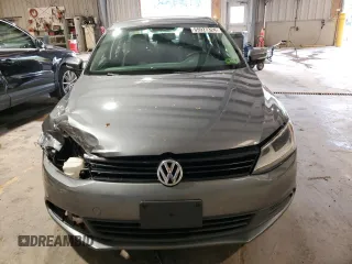 2012 Volkswagen Jetta SE with VIN 3VWDX7AJ1CM344402, listed as a Copart auction lot 69927324 with 173,569 mi miles and Salvage title. Bid and sale history available at DreamBid. Image 5.
