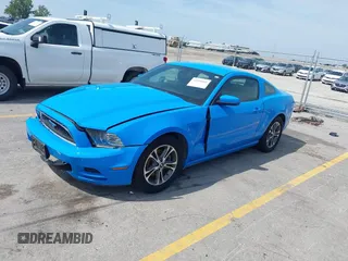 2013 Ford Mustang V6 with VIN 1ZVBP8AM9D5257832, listed as a IAAI auction lot 42504860 with 87,337 mi miles and . Bid and sale history available at DreamBid. Image 2.