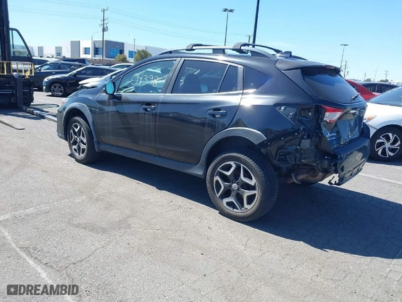 2018 Subaru Crosstrek Limited with VIN JF2GTAJC8JH332440, listed as a IAAI auction lot 41504398 with NaN miles. Bid and sale history available at carsss.com. Image 3.