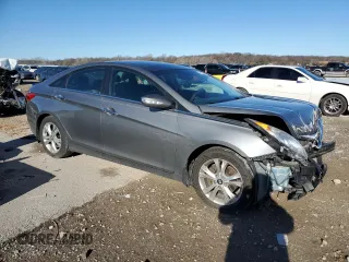 2013 Hyundai Sonata Limited with VIN 5NPEC4AC1DH677807, listed as a Copart auction lot 84562644 with 97,325 mi miles and Salvage Title. Bid and sale history available at DreamBid. Image 4.