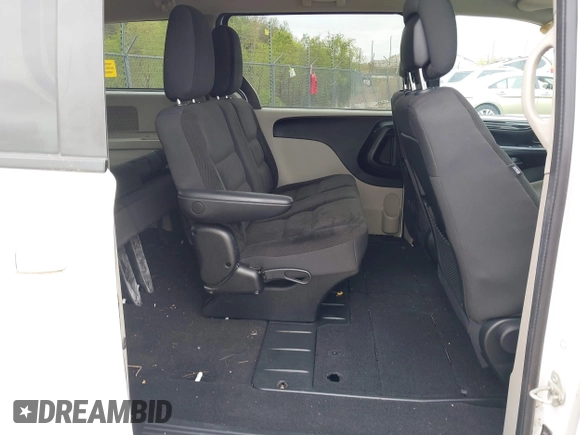 2017 Dodge Grand Caravan SE Plus with VIN 2C4RDGBG2HR838904, listed as a IAAI auction lot 42184980 with 68,016 mi miles and . Bid and sale history available at DreamBid. Image 8.