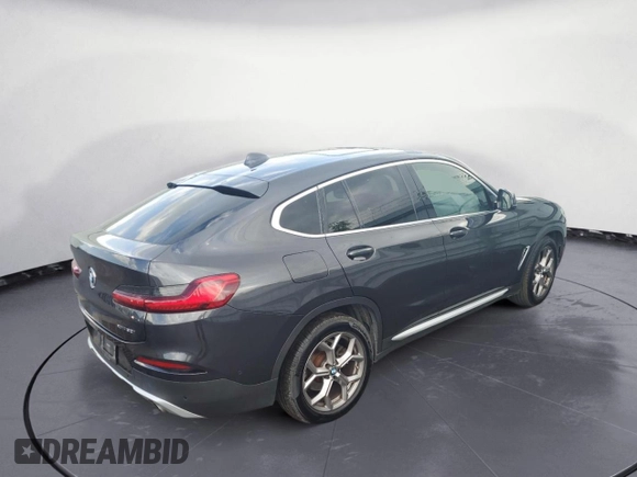 2021 BMW X4 xDrive30i with VIN 5UX2V1C08M9G72113, listed as a Copart auction lot 63520093 with 43,201 mi miles. Bid and sale history available at carsss.com. Image 3.
