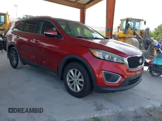 2016 Kia Sorento LX with VIN 5XYPG4A39GG090599, listed as a IAAI auction lot 42096430 with 126,595 mi miles. Bid and sale history available at carsss.com. Image 1.