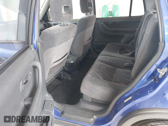 2001 Honda CR-V LX with VIN JHLRD28451C005857, listed as a IAAI auction lot 42004556 with 211,403 mi miles. Bid and sale history available at carsss.com. Image 8.