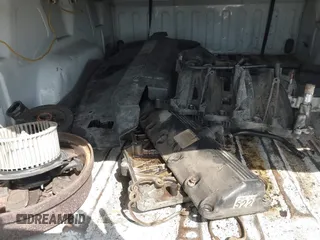 2003 Ford F-150 с VIN 2FTRF08L83CA48010, выставлен на аукционе IAAI как лот 42169880 с пробегом Не указан миль и . История ставок и продаж доступна на DreamBid. Изображение 12.