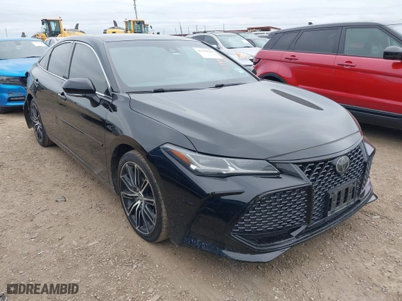 2019 Toyota Avalon XLE with VIN 4T1BZ1FB7KU024316, listed as a IAAI auction lot 41198989 with NaN miles. Bid and sale history available at carsss.com. Image 1.