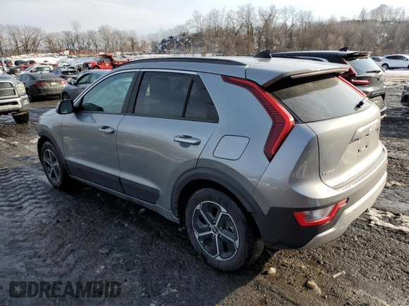 2024 Kia Niro LX with VIN KNDCP3LE0R5137103, listed as a Copart auction lot 43588865 with 4,224 mi miles and Salvage Title. Bid and sale history available at carsss.com. Image 2.